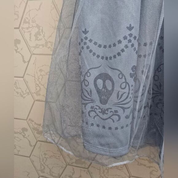 BeetleJuice Astrid Girl's Character Costume Satinet and Tulle Nightgown, Gown - Picture 6 of 9